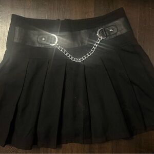 Tripp Royal Bones Black Chain-Accent Pleated Skirt